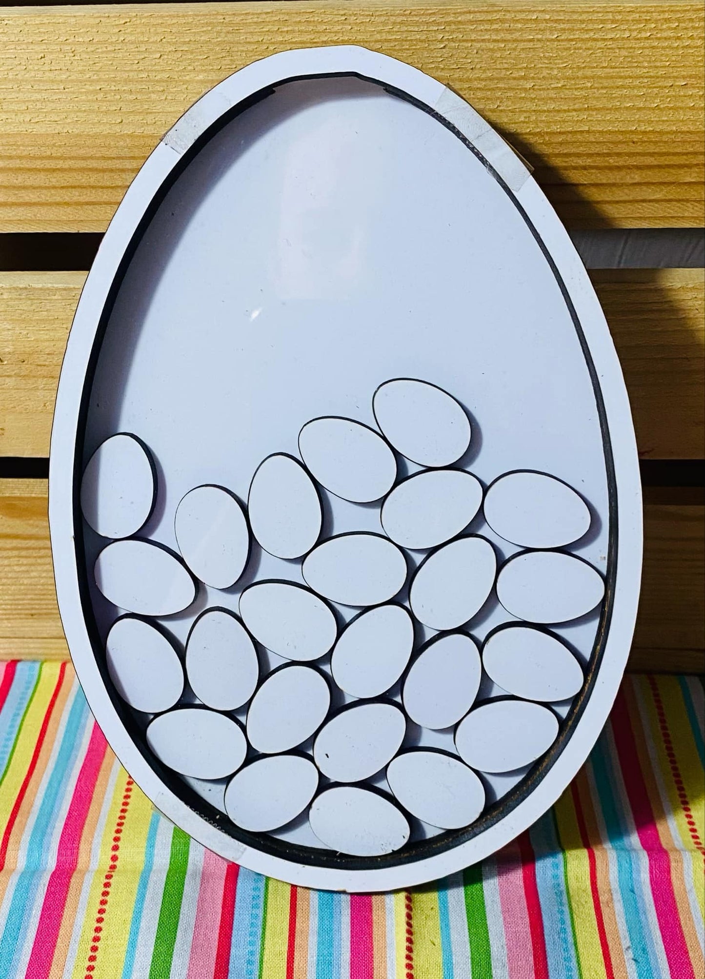 egg shaker decor