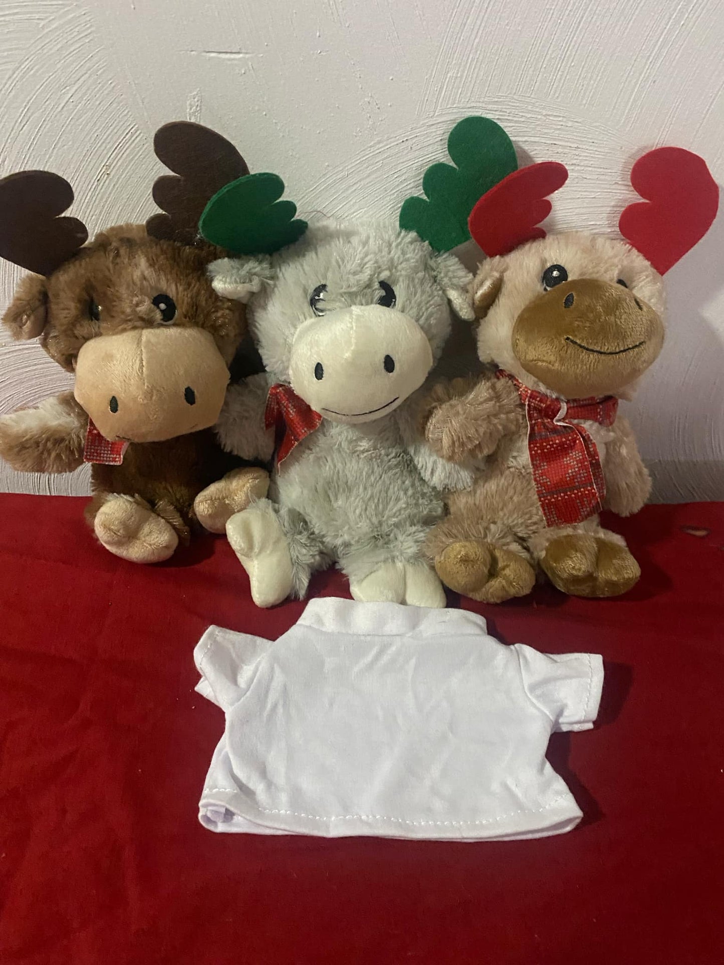 chocolate scented moose with shirt